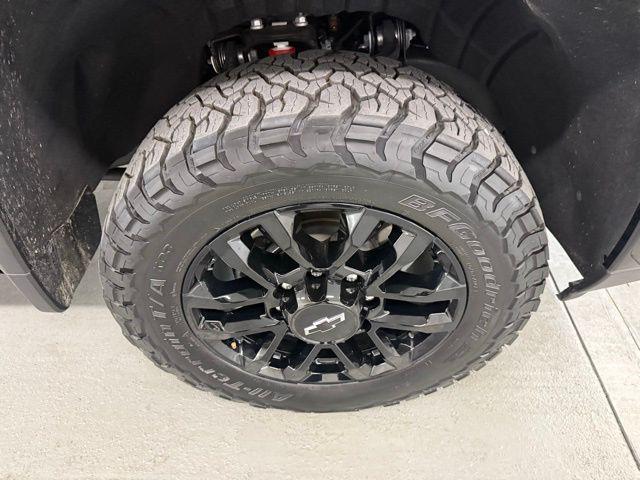2025 Chevrolet Silverado 2500HD 4WD Crew Cab Standard Bed High Country