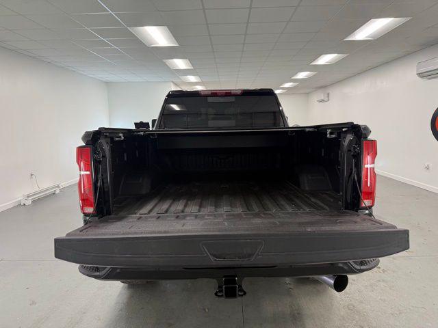 2025 Chevrolet Silverado 2500HD 4WD Crew Cab Standard Bed High Country