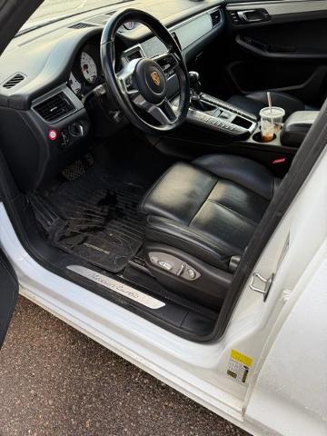 2018 Porsche Macan Turbo