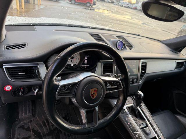 2018 Porsche Macan Turbo
