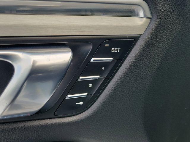2018 Porsche Macan Turbo