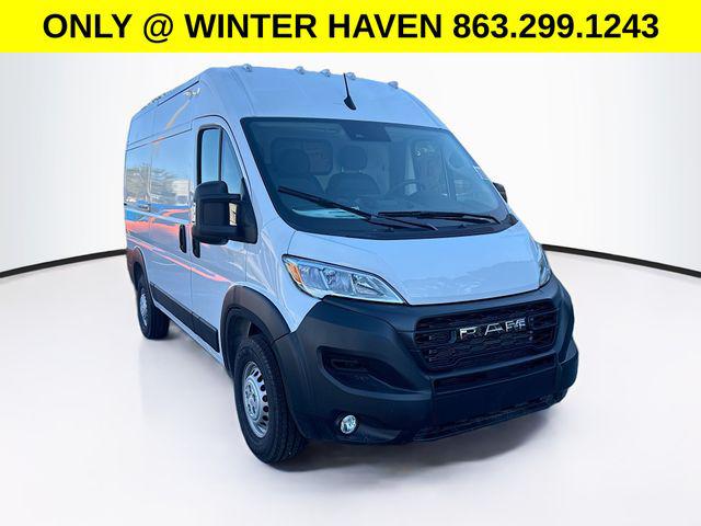 2026 RAM ProMaster Cargo Van Tradesman