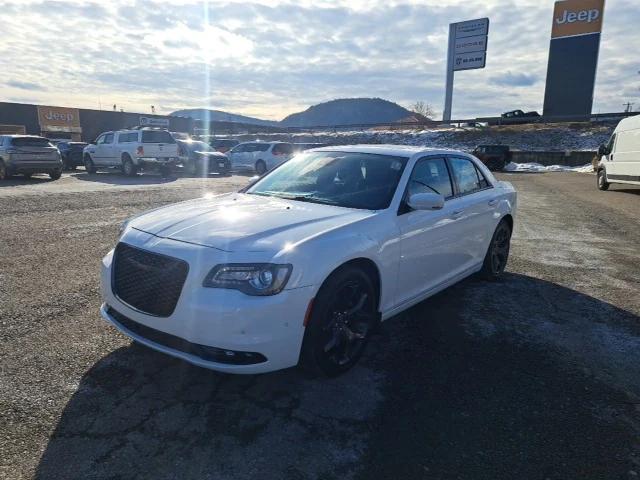 2023 Chrysler 300 300S