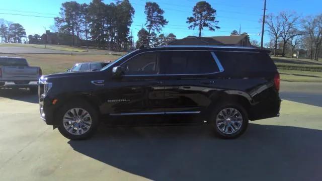 2023 GMC Yukon 4WD Denali