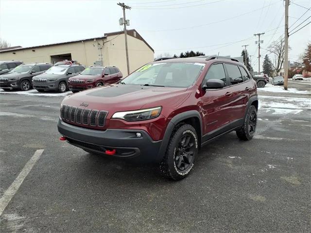2019 Jeep Cherokee Trailhawk 4x4 2019 Jeep Cherokee Trailhawk 4x4