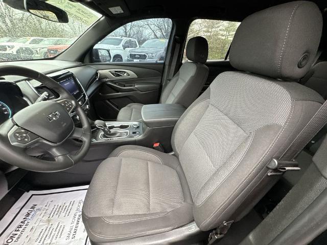 2023 Chevrolet Traverse FWD LT Cloth