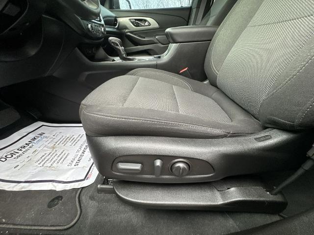 2023 Chevrolet Traverse FWD LT Cloth