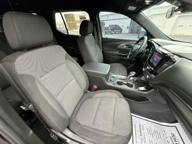 2023 Chevrolet Traverse FWD LT Cloth