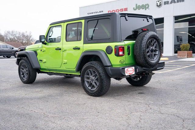 2025 Jeep Wrangler 4-Door Summit 4x4