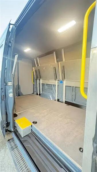 2019 Mercedes-Benz Sprinter 2500 Standard Roof V6