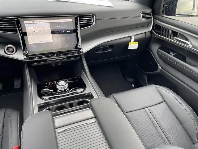 2026 Jeep Grand Wagoneer Limited Altitude 4x4