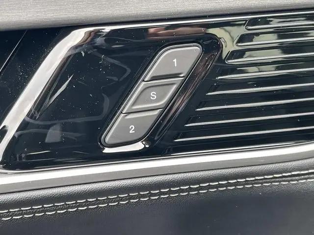 2026 Jeep Grand Wagoneer Limited Altitude 4x4