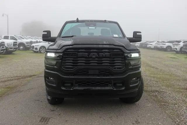 2026 Ram 3500 Big Horn Crew Cab 4x4 6'4" Box