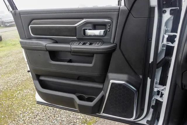 2026 Ram 3500 Laramie Crew Cab 4x4 6'4" Box