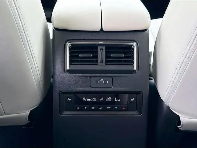 2026 Mazda X-90 3.3 Turbo Premium Plus