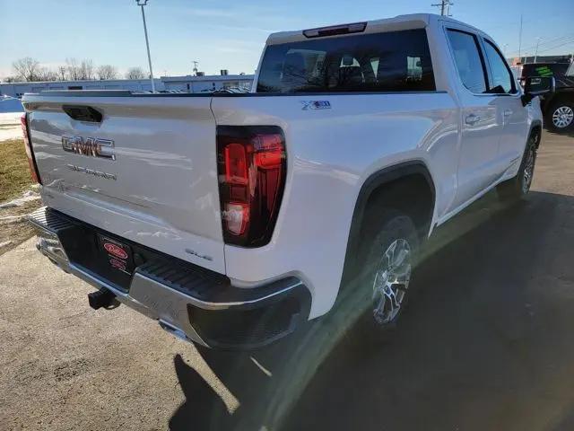 2026 GMC Sierra 1500 Crew Cab, Short Bed, SLE, 4WD