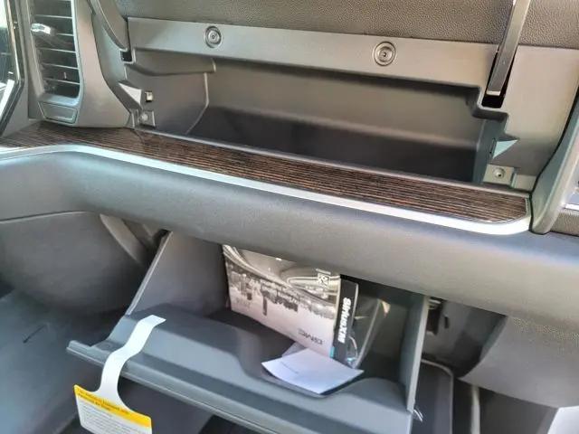 2026 GMC Sierra 1500 Crew Cab, Short Bed, SLE, 4WD