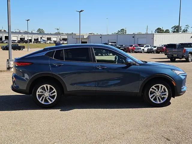 2026 Buick NV Preferred FWD