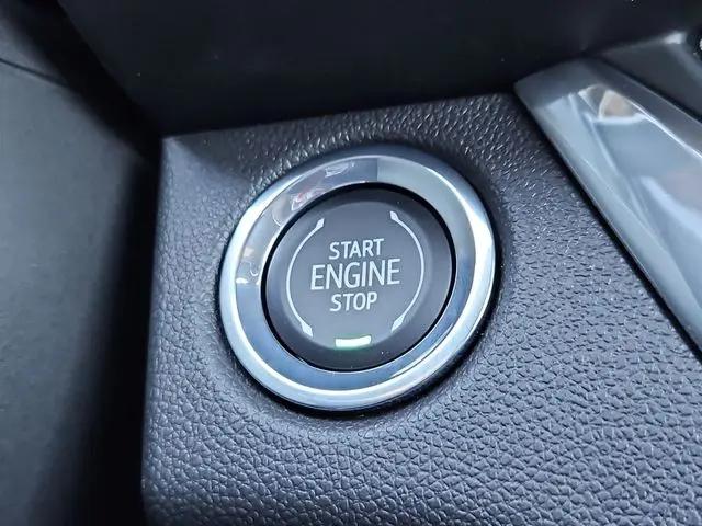 2026 Buick NV Preferred FWD