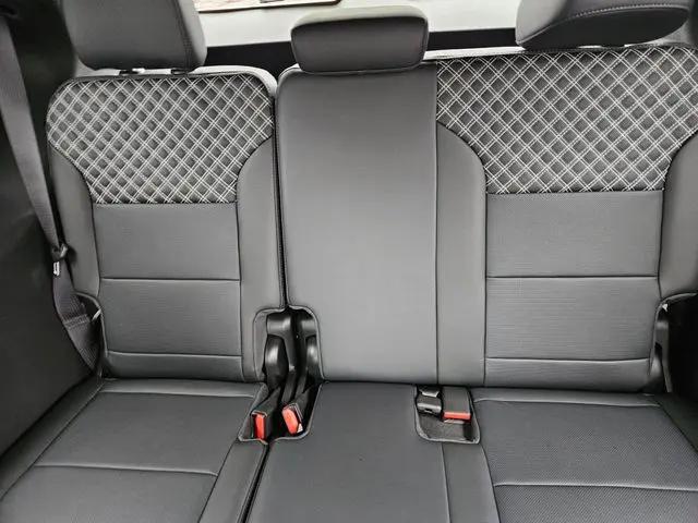 2026 GMC Acadia Denali AWD