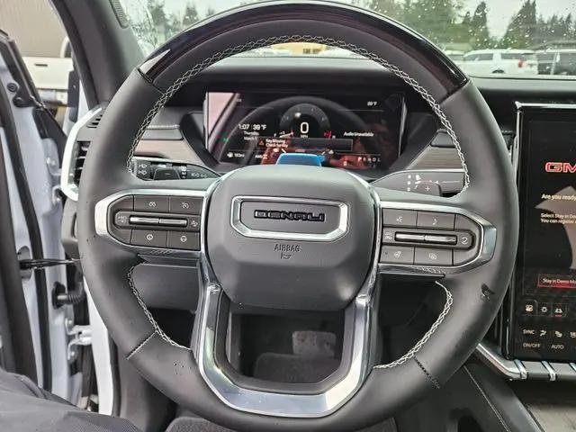 2026 GMC Acadia Denali AWD