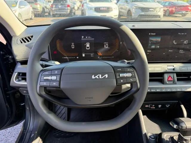 2026 Kia K4 LX