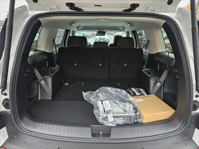 2026 Hyundai Santa Fe SE