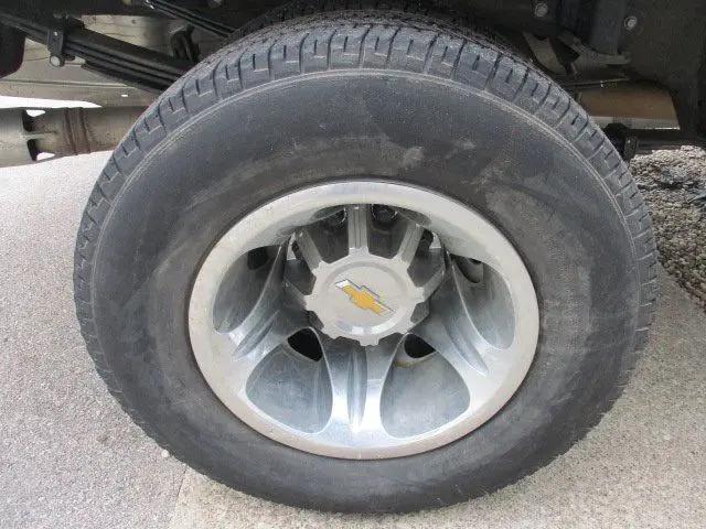 2024 Chevrolet Silverado 3500HD 4WD Crew Cab Long Bed LT
