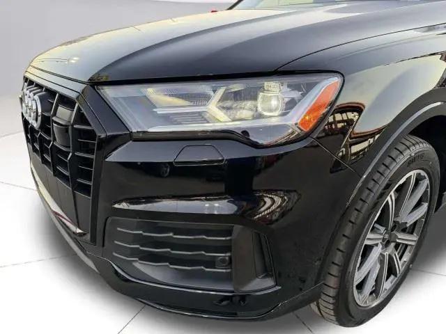2022 Audi Q7 Premium Plus 45 TFSI quattro Tiptronic