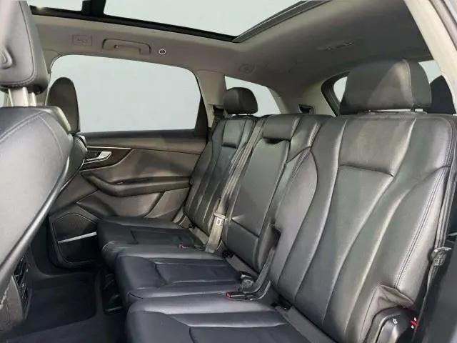 2022 Audi Q7 Premium Plus 45 TFSI quattro Tiptronic