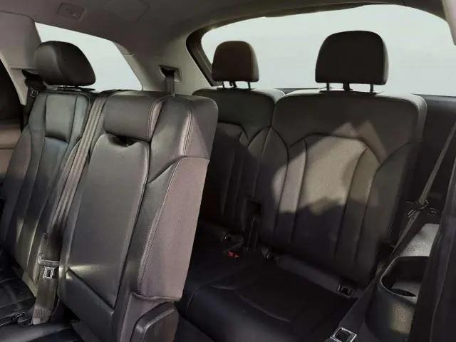 2022 Audi Q7 Premium Plus 45 TFSI quattro Tiptronic