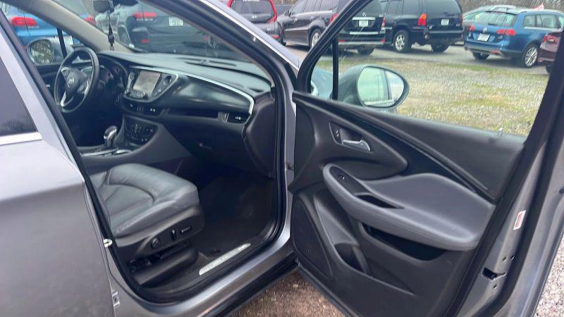 2020 Buick Envision FWD Essence