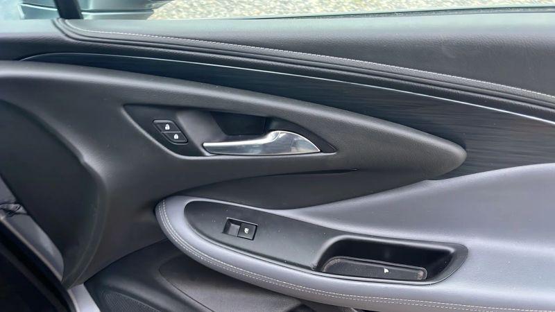 2020 Buick Envision FWD Essence