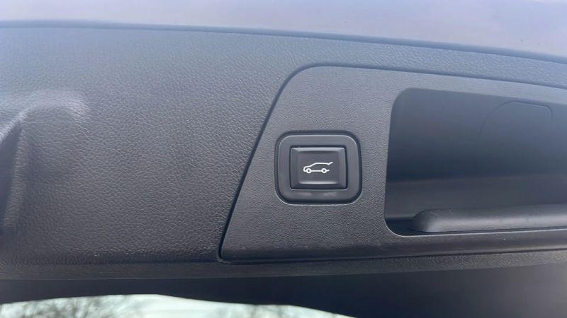 2020 Buick Envision FWD Essence