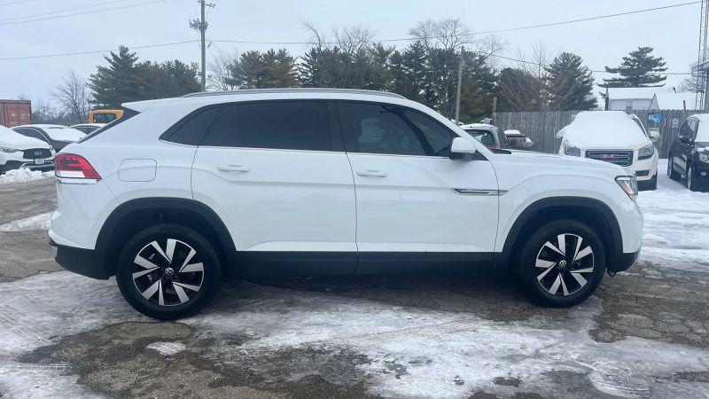 2020 Volkswagen Atlas Cross Sport 2.0T SE