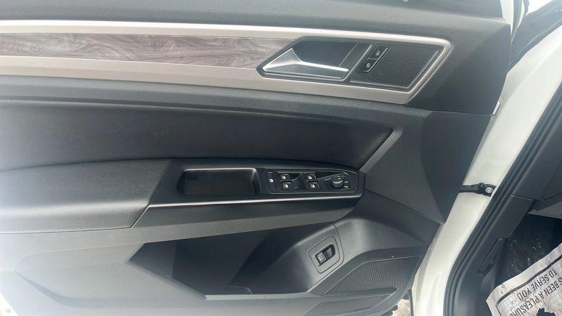 2020 Volkswagen Atlas Cross Sport 2.0T SE