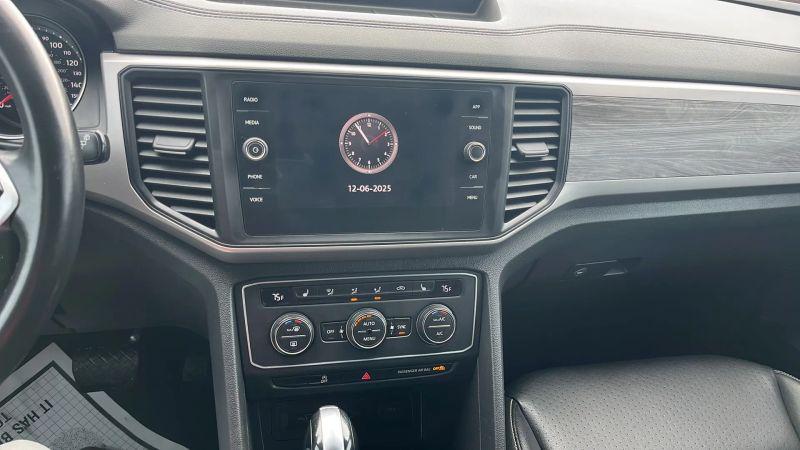 2020 Volkswagen Atlas Cross Sport 2.0T SE