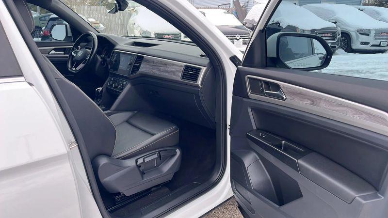 2020 Volkswagen Atlas Cross Sport 2.0T SE