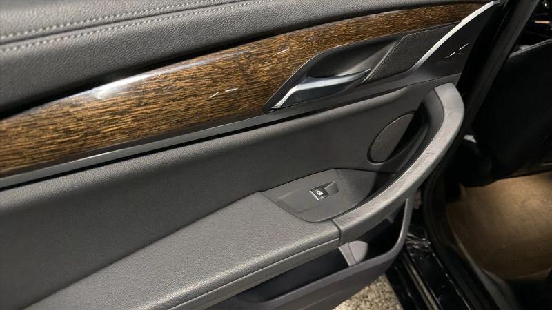2019 BMW X3 M40i