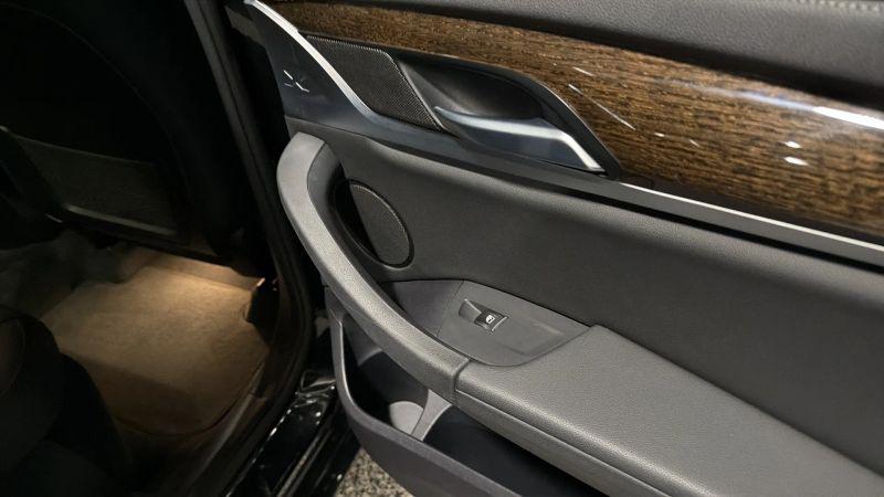 2019 BMW X3 M40i