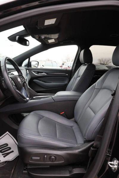 2023 Buick Enclave Essence AWD