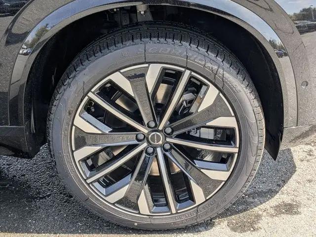 2026 Volvo XC90 Plug-In Hybrid Plus, T8 AWD, Electric/Gasoline, Bright, 7 Seats