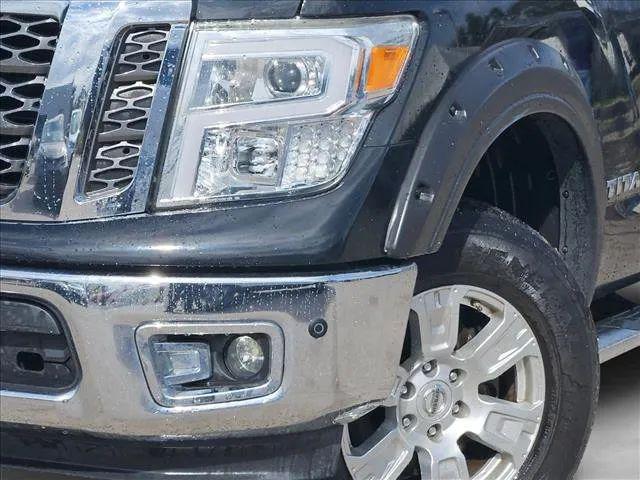 2018 Nissan Titan SV