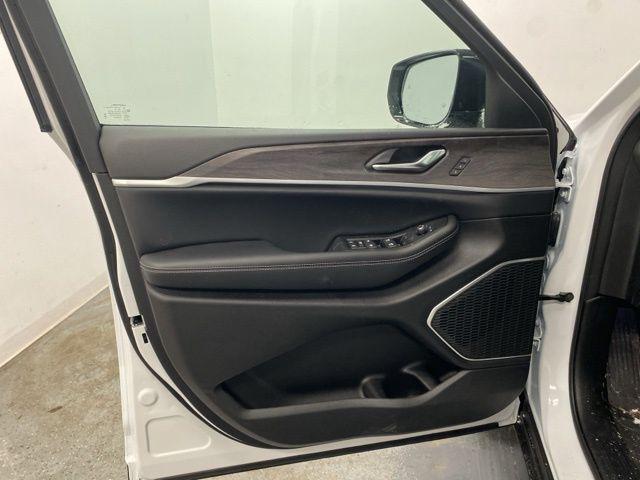 2026 Jeep Grand Cherokee Limited 4x4