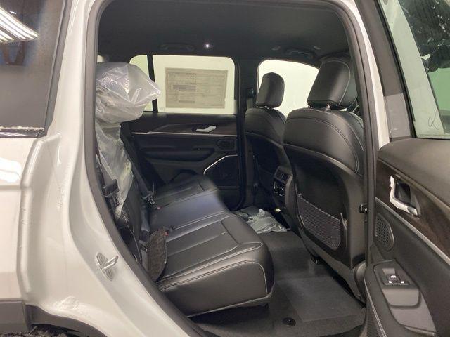 2026 Jeep Grand Cherokee Limited 4x4