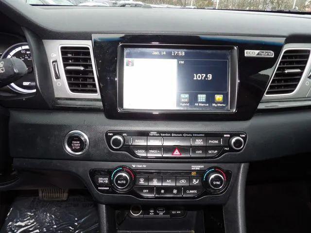 2017 Kia Niro EX