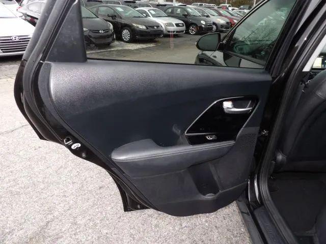 2017 Kia Niro EX