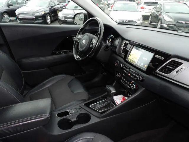 2017 Kia Niro EX