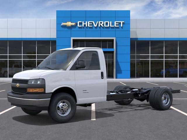 2025 Chevrolet Express Cutaway Work Van
