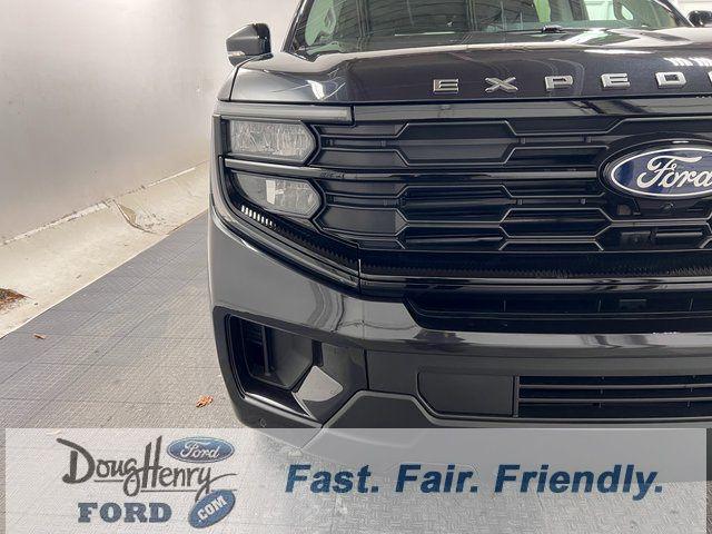 2026 Ford Expedition Max Active MAX